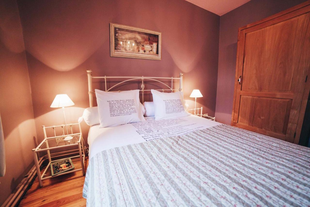 Au Plaisir Hotel Hastiere-par-dela ภายนอก รูปภาพ